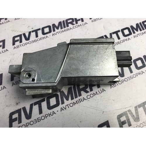Замок рулевой колонки Ford Focus 3 2011-2017 7G913F880